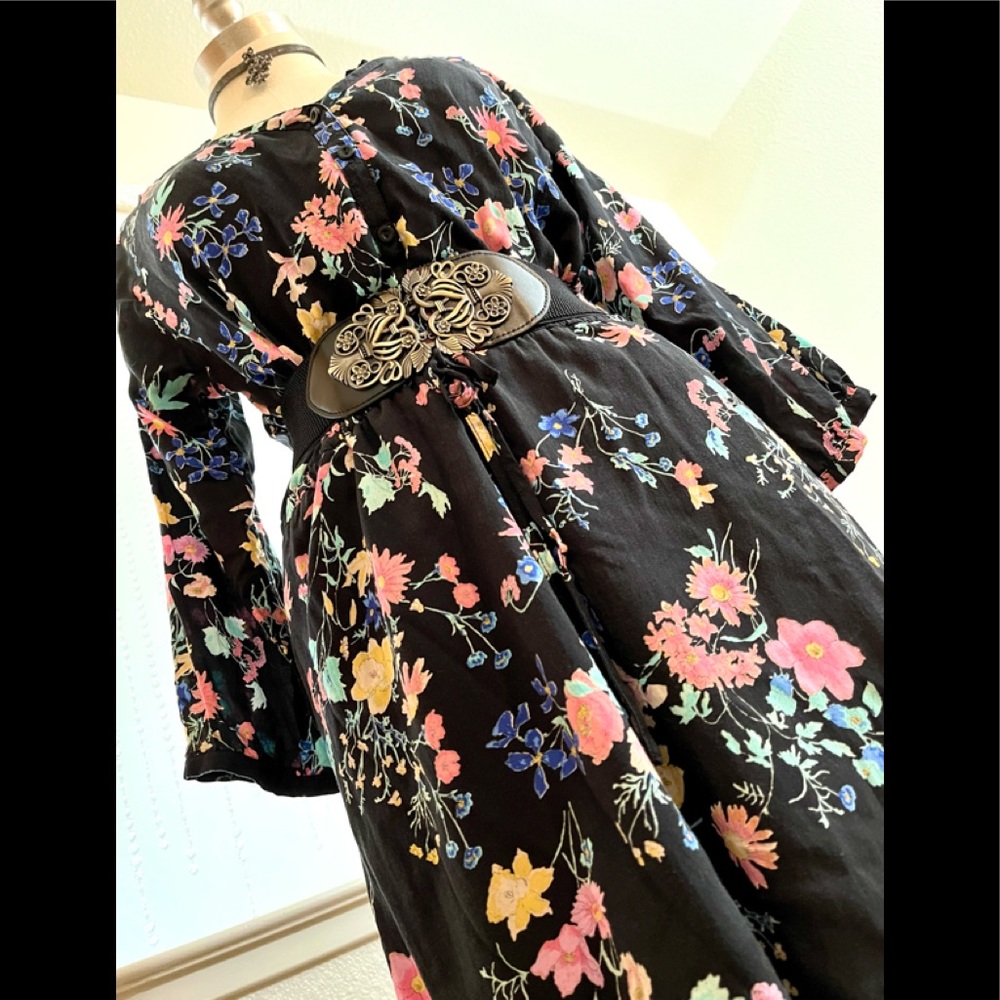 EUC M O’Neill Black Floral Dress